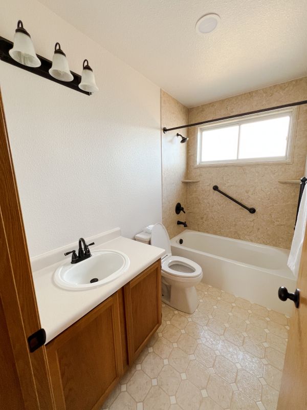 Top Bathroom Remodeling Companies in Kaukauna, WI